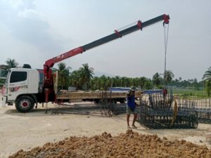 รถเฮี๊ยบหนองไผ่แก้ว ขนย้ายวัสดุก่อสร้าง